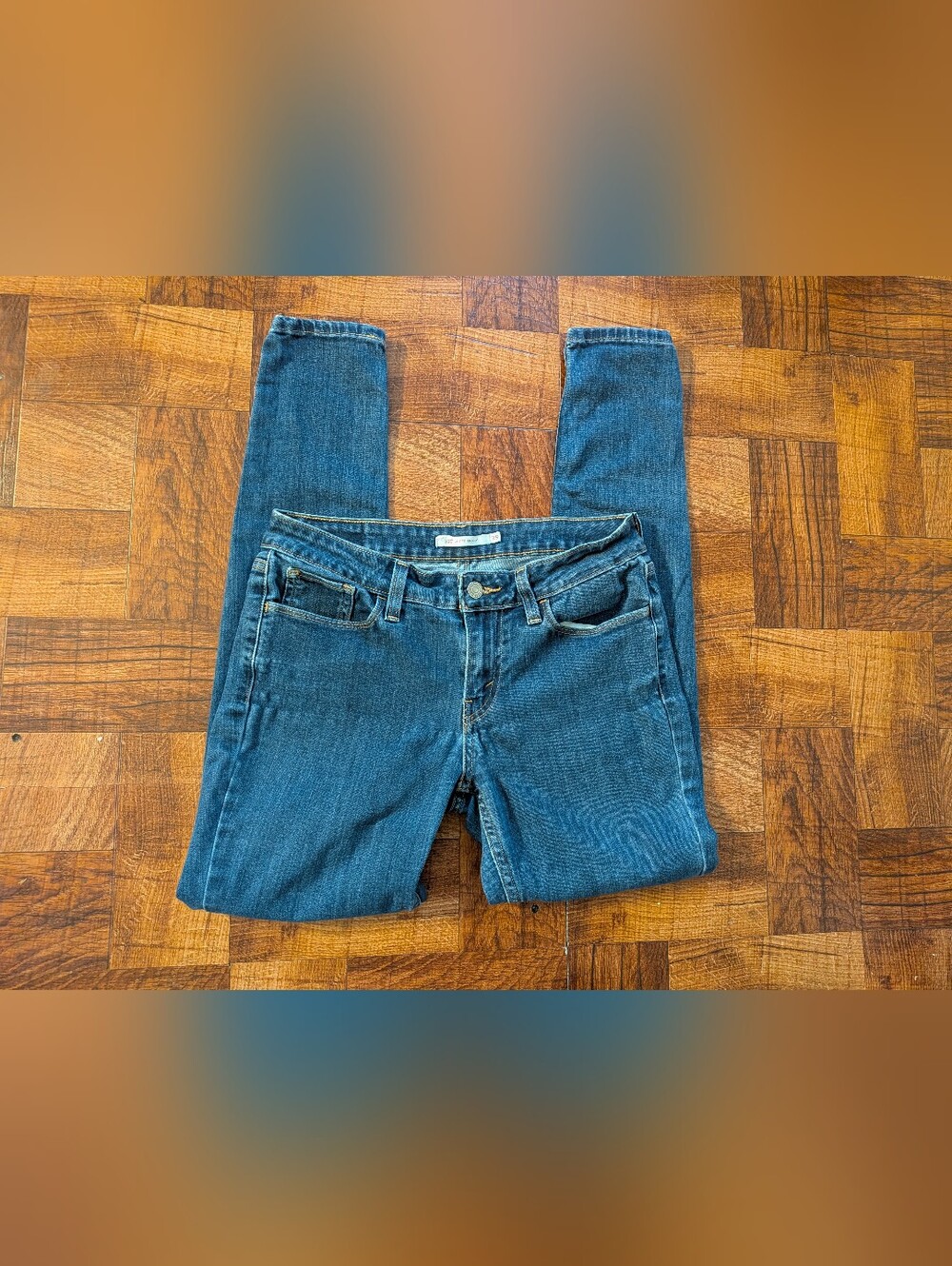 2016 Levi's Super Skinny Dark Wash Blue Jeans